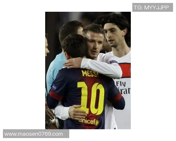 巴黎足球明星风采尽显精彩瞬间照片集锦与回忆分享