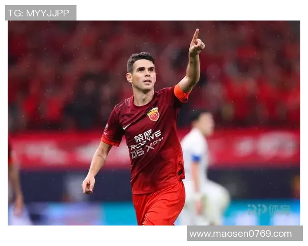 中国品牌携手足球明星共创辉煌未来推动体育文化与商业价值的深度融合 中国品牌携手足球明星共创辉煌未来推动体育文化与商业价值的深度融合